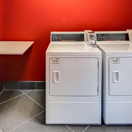 Hampton Inn Thomson Ngoại thất bức ảnh