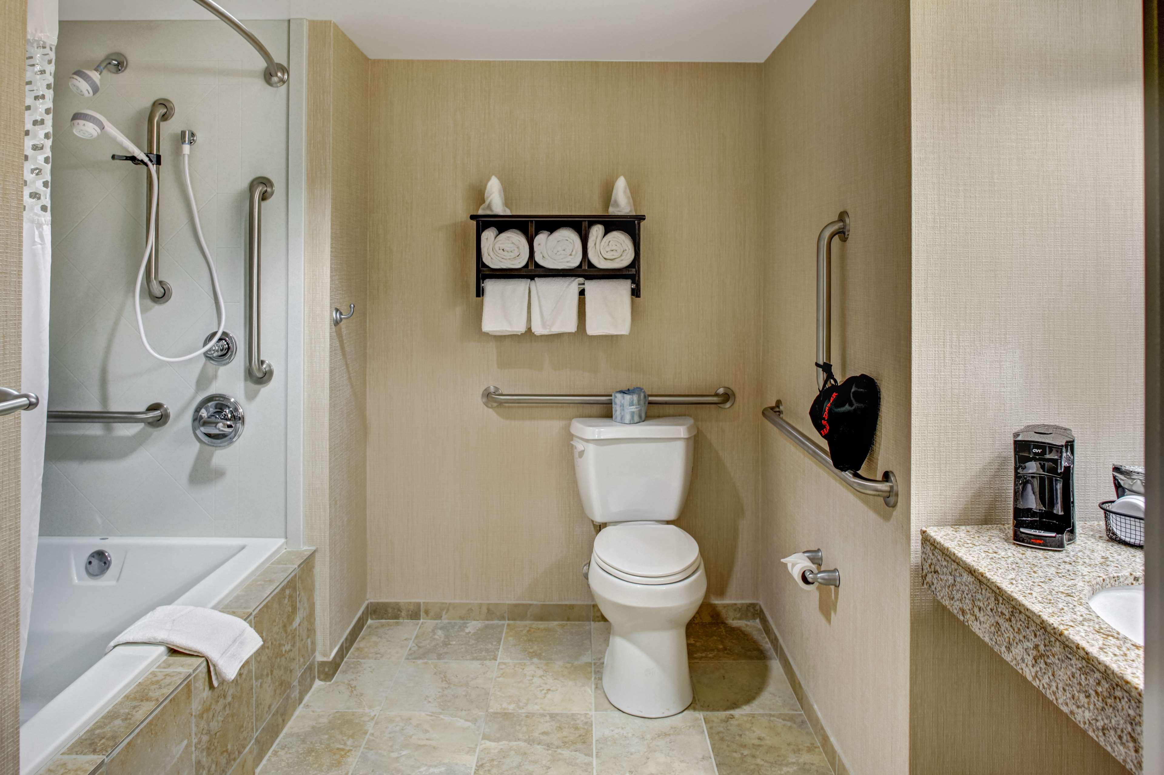 Hampton Inn Thomson Ngoại thất bức ảnh