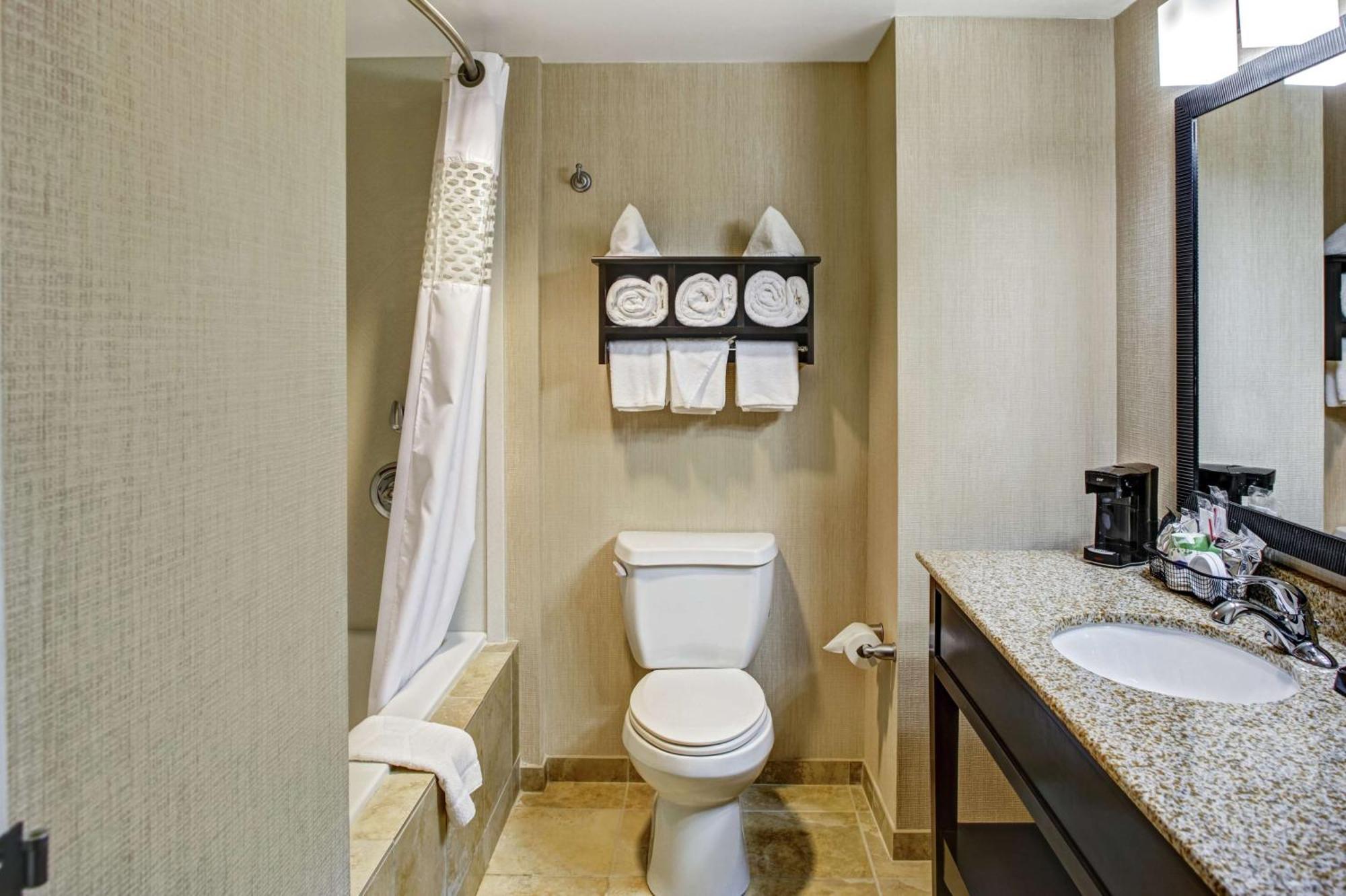 Hampton Inn Thomson Ngoại thất bức ảnh